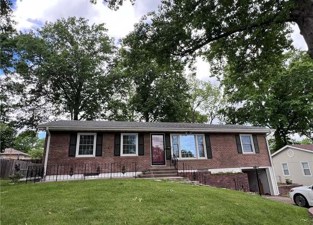 Property at 3640 47th Ter, Kansas City, MO 64117, 3 beds, 2.5 baths