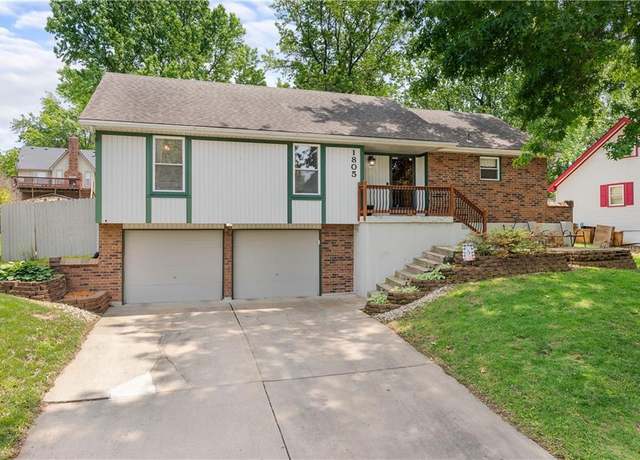 Property at 1805 N Lazy Branch Rd, Independence, MO 64058, 3 beds, 2 baths