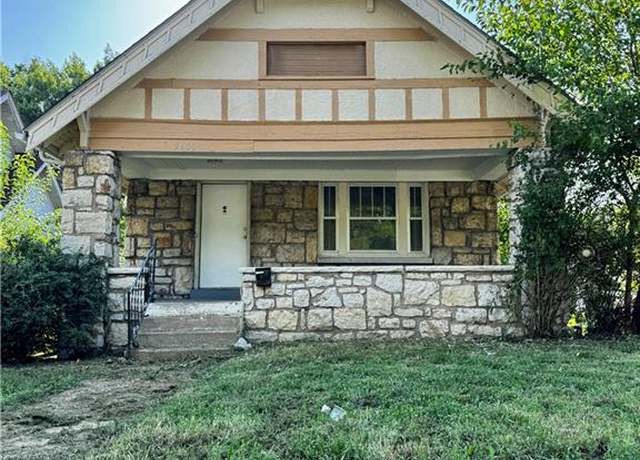 Property at 5600 Park Ave, Kansas City, MO 64130, 3 beds, 1 bath