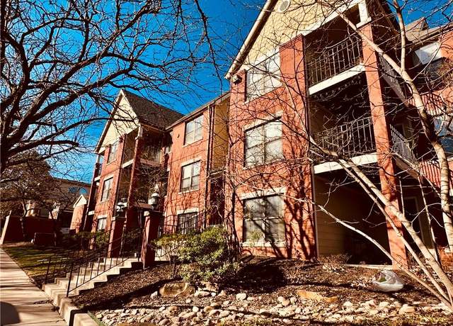Property at 920 Washington St #302, Kansas City, MO 64105, 1 bed, 1 bath