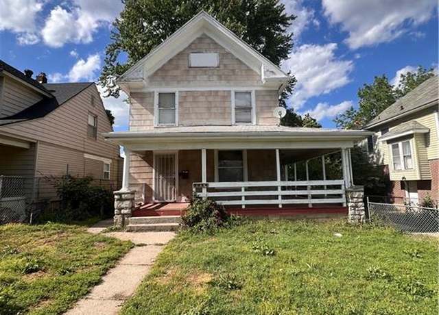 Property at 5224 E 8th St, Kansas City, MO 64124, 3 beds, 2 baths