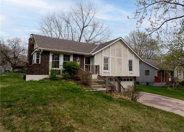 Property at 7500 NW 76th Ter, Kansas City, MO 64152, 3 beds, 3 baths