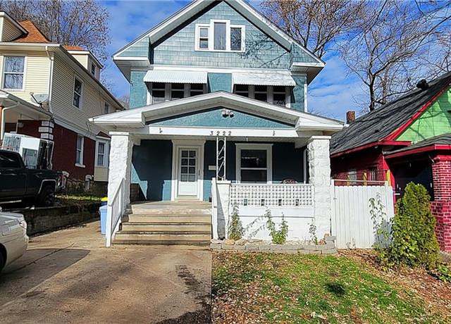Property at 3222 E 6th St, Kansas City, MO 64124, 4 beds, 2 baths