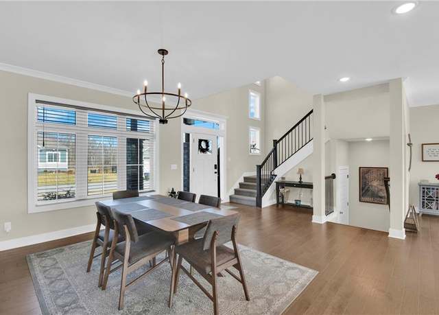 Property at 132 SE Riley St, Blue Springs, MO 64064, 5 beds, 4 baths