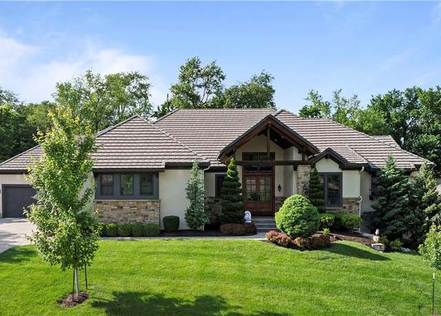 Property at 11106 W 146th Ter, Overland Park, KS 66221, 5 beds, 4.5 baths
