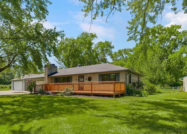 Property at 5900 Norfleet Rd, Kansas City, MO 64133, 3 beds, 2 baths