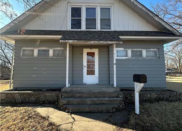 Property at 573 W Loula St, Olathe, KS 66061, 4 beds, 2 baths
