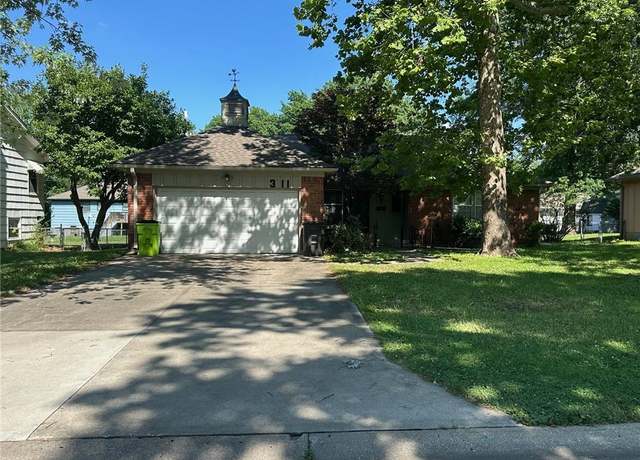 Property at 311 Hawthorne Dr, Belton, MO 64012, 3 beds, 2 baths