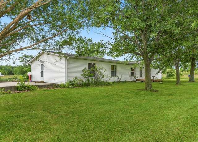 Property at 46005 E State Route Hwy N, Creighton, MO 64739, 4 beds, 3 baths