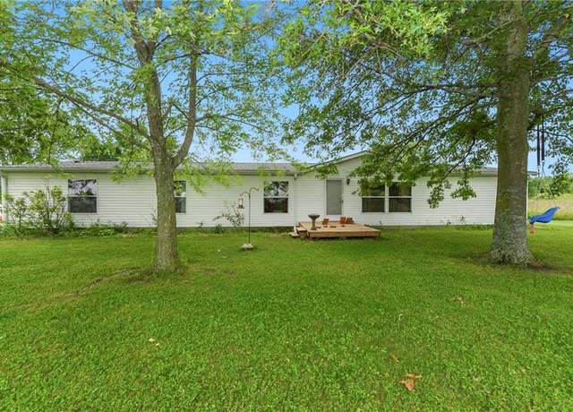 Property at 46005 E State Route Hwy N, Creighton, MO 64739, 4 beds, 3 baths