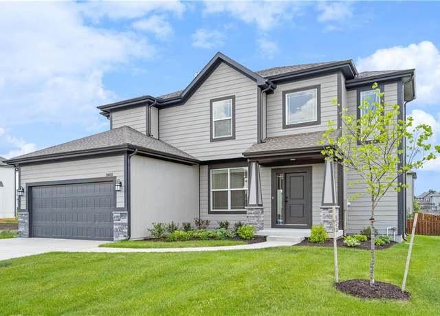Property at 28605 W 161st Ter, Gardner, KS 66030, 4 beds, 2.5 baths
