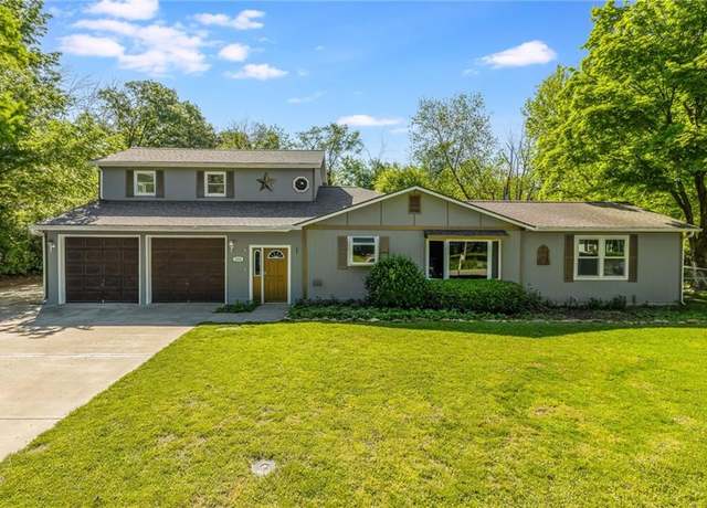 Property at 1304 Middlebrook Dr, Liberty, MO 64068, 4 beds, 4 baths