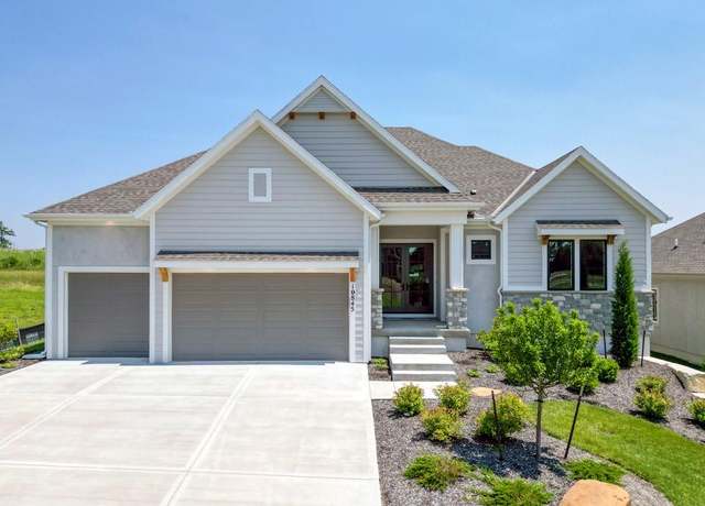 Property at 10845 S Shady Bend Rd, Olathe, KS 66061, 4 beds, 4 baths