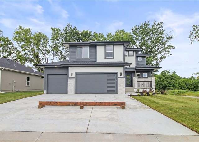 Property at 3912 SE Adams Dr, Blue Springs, MO 64014, 4 beds, 3.5 baths