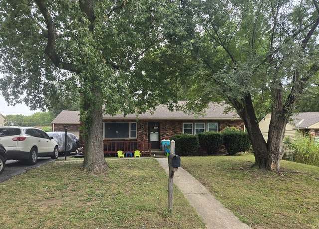 Property at 823 N 80th Pl, Kansas City, KS 66112, 3 beds, 1 bath