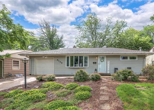 Property at 6109 W 54th Ter, Mission, KS 66202, 2 beds, 2 baths