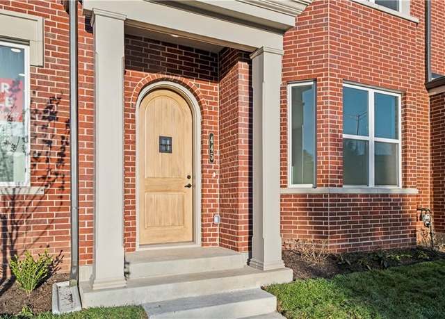 Property at 445 SW Longview Blvd, Lee's Summit, MO 64081, 3 beds, 2.5 baths
