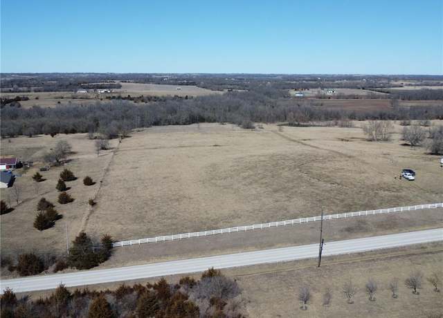 Property at 0000 W 359th St, Paola, KS 66071