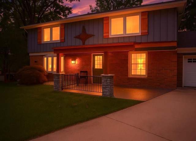 Property at 8813 W 106th Cir, Overland Park, KS 66212, 5 beds, 3.5 baths