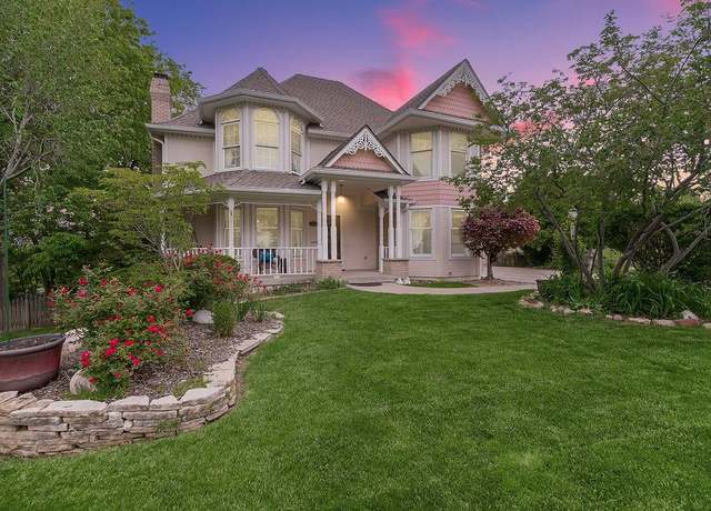 Property at 2820 S Victoria Ln, Blue Springs, MO 64015, 3 beds, 2.5 baths