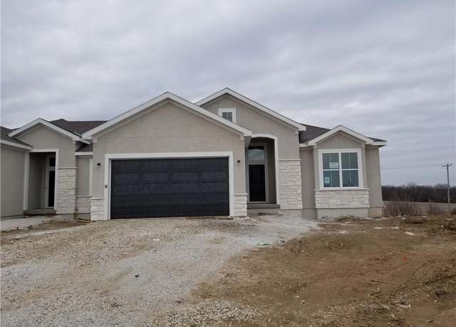 Property at 5013 146th St, Basehor, KS 66007, 3 beds, 3 baths
