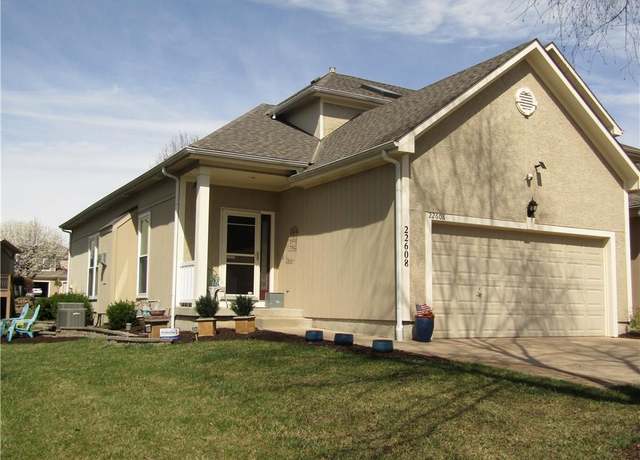 Property at 22608 W 73rd St, Shawnee, KS 66227, 2 beds, 2.5 baths