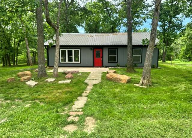 Property at 1075 SW 25th Rd, Holden, MO 64040, 2 beds, 1 bath