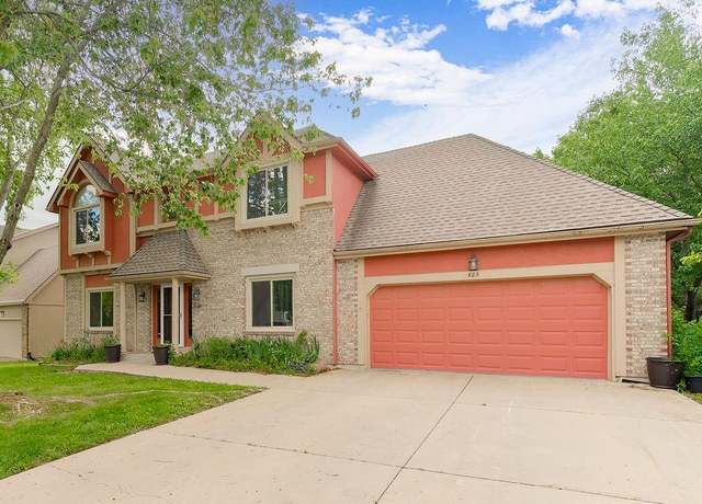 Property at 603 Cottonwood Ln, Liberty, MO 64068, 4 beds, 2.5 baths
