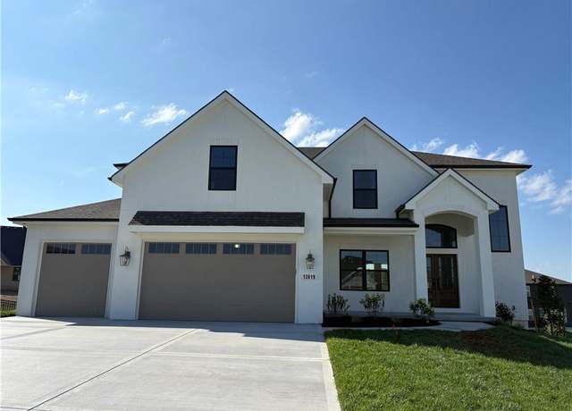 Property at 13619 Clover Ct, Kearney, MO 64060, 4 beds, 3.5 baths