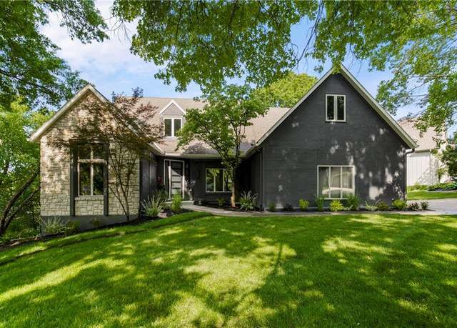 Property at 4505 W 126th St, Leawood, KS 66209, 5 beds, 6 baths