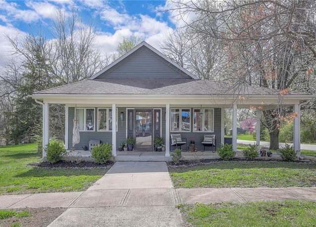 Property at 235 Main St, Stilwell, KS 66085, 3 beds, 2 baths