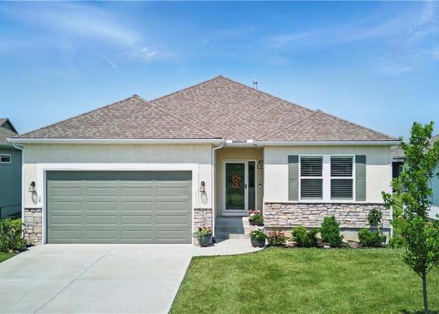 Property at 2413 NW Sunnyvale Ct, Blue Springs, MO 64015, 2 beds, 2 baths