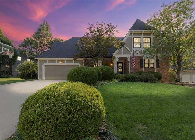 Property at 12120 Mastin St, Overland Park, KS 66213, 4 beds, 4 baths