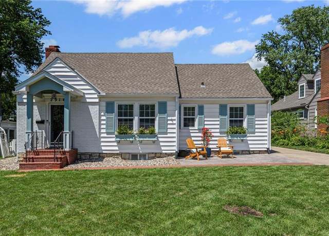 Property at 2914 W 50th Ter, Westwood, KS 66205, 4 beds, 3 baths