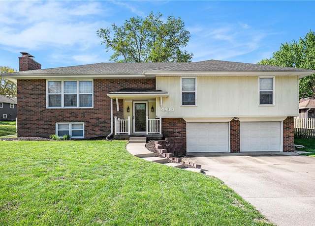 Property at 4510 E Haverill Dr, St Joseph, MO 64506, 3 beds, 3 baths