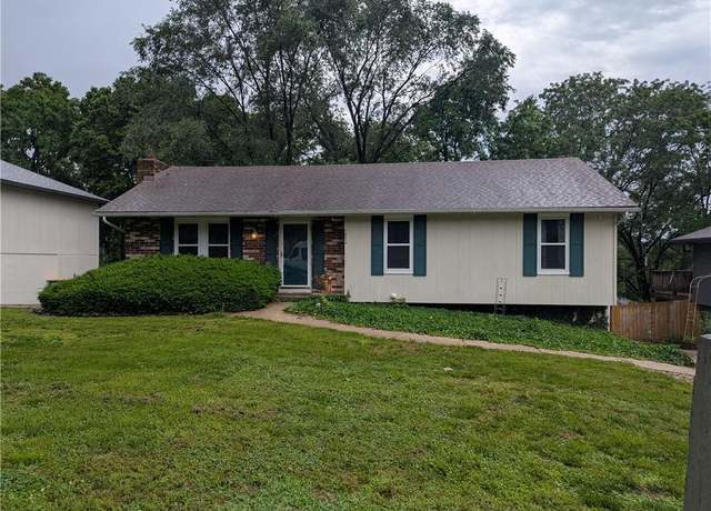 Property at 14509 67th St, Kansas City, MO 64152, 3 beds, 2.5 baths