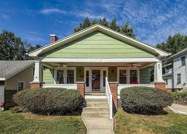 Property at 1816 S 20th St, St Joseph, MO 64507, 2 beds, 2 baths