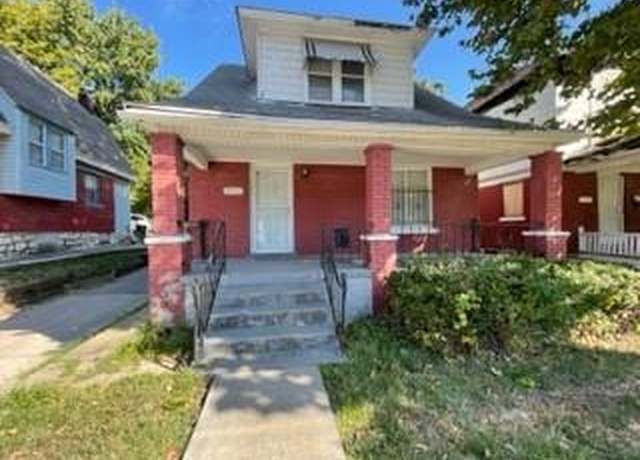 Property at 3012 E 27th St, Kansas City, MO 64127, 2 beds, 1.5 baths