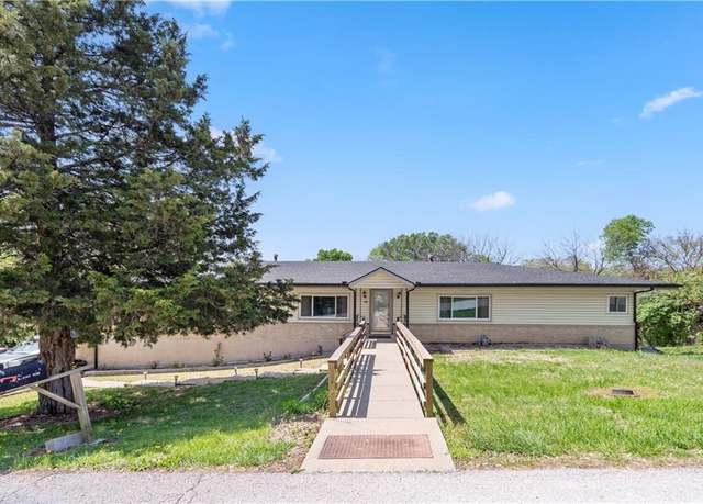 Property at 140 N 61st Ter, Kansas City, KS 66102, 5 beds, 3 baths