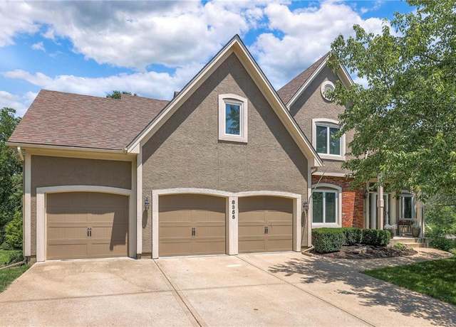 Property at 8355 Hallet St, Lenexa, KS 66215, 4 beds, 4 baths