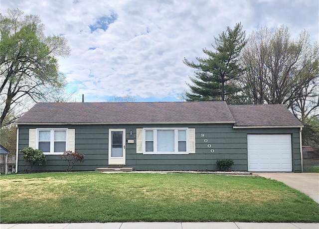Property at 9000 Hardy St, Overland Park, KS 66212, 3 beds, 1 bath