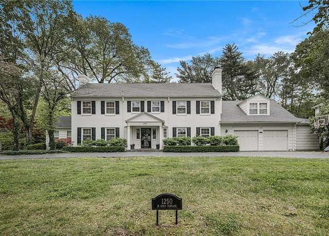 Property at 1250 W 63rd Ter, Kansas City, MO 64113, 4 beds, 5 baths