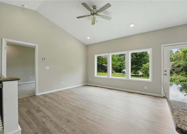 Property at 781 Highland Dr, Edwardsville, KS 66111, 3 beds, 3 baths