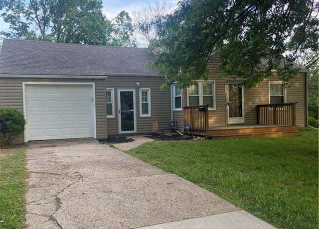 Property at 4809 NE Marvin Rd, Kansas City, MO 64118, 2 beds, 1 bath