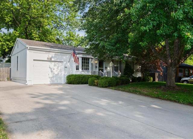 Property at 1208 N Indian Ln, Independence, MO 64056, 2 beds, 1 bath