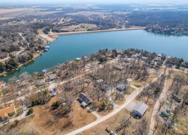 Property at 34 Bobcat Dr, Mound City, KS 66056, 2 beds, 1 bath