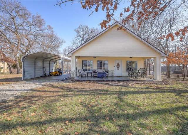 Property at 34 Bobcat Dr, Mound City, KS 66056, 2 beds, 1 bath
