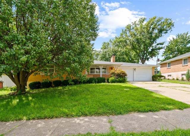 Property at 7905 New Jersey Ave, Kansas City, KS 66112, 3 beds, 2.5 baths