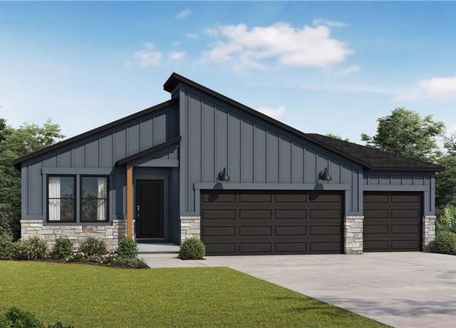 Property at 10509 N Jefferson St, Kansas City, MO 64155, 3 beds, 2 baths