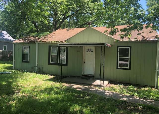 Property at 1313 S 45th Ter, Kansas City, KS 66106, 3 beds, 1 bath